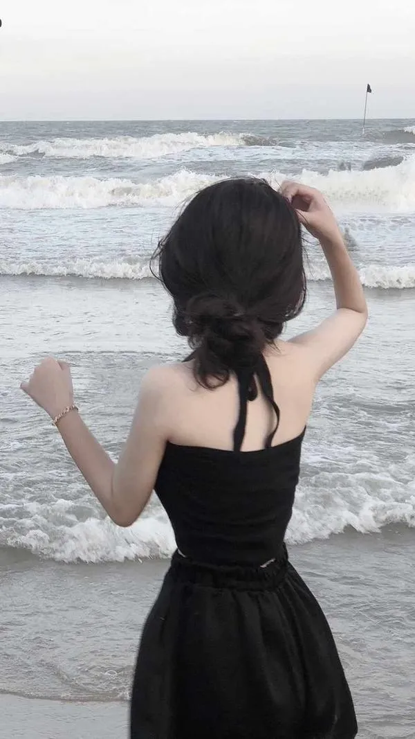 anh-gai-di-bien-che-mat-51 anh gai di bien che mat 51