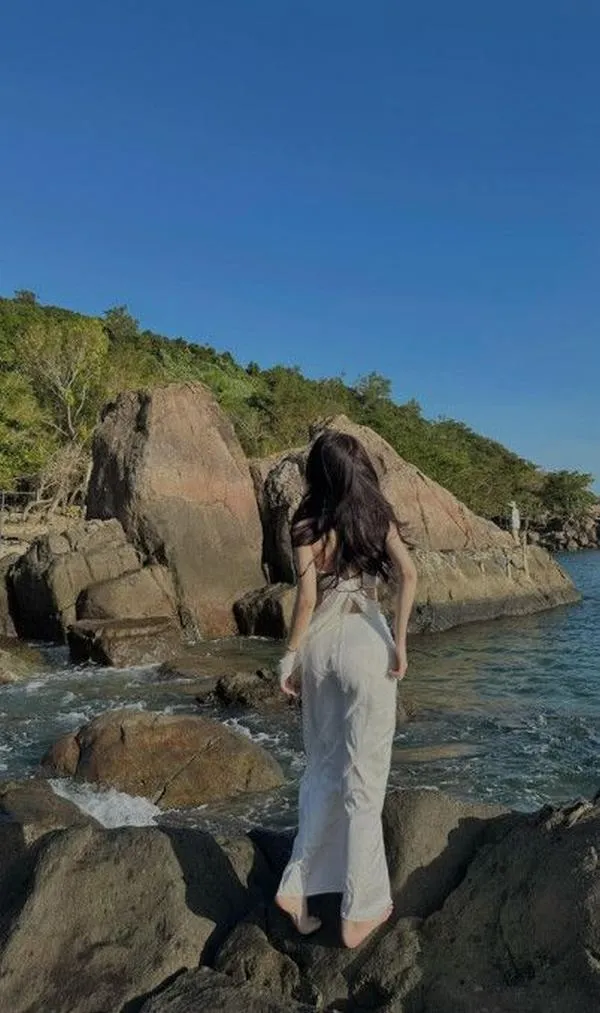 anh-gai-di-bien-che-mat-53 anh gai di bien che mat 53