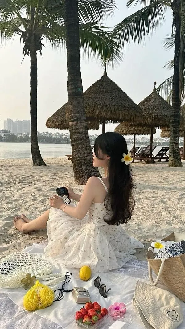 anh-gai-di-bien-che-mat-77 anh gai di bien che mat 77