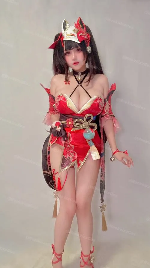 anh gai xinh cosplay bikini sexy 13