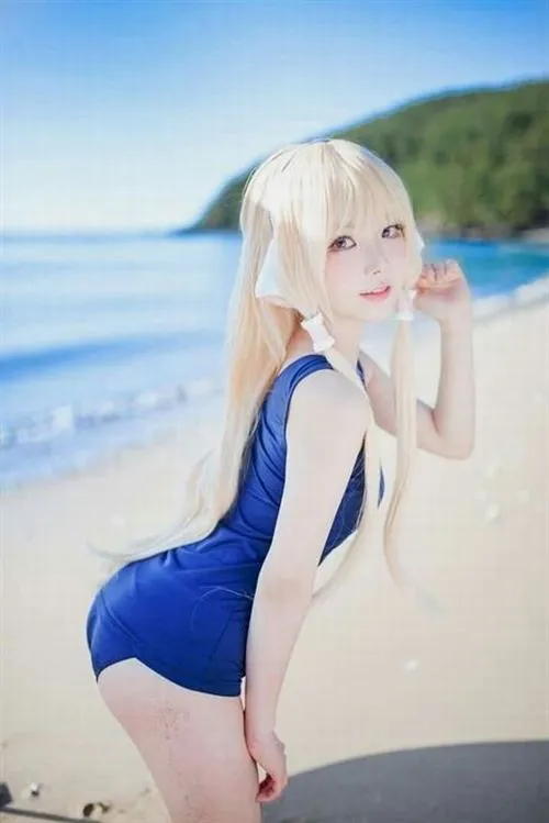 anh gai xinh cosplay bikini sexy 29