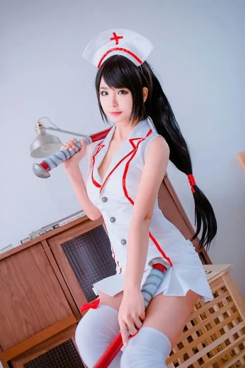 anh gai xinh cosplay y ta 39