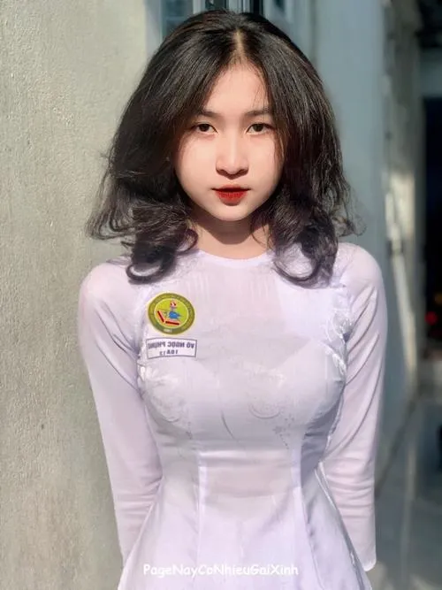 Nét ngây thơ đầu cấp ba rất trong sáng