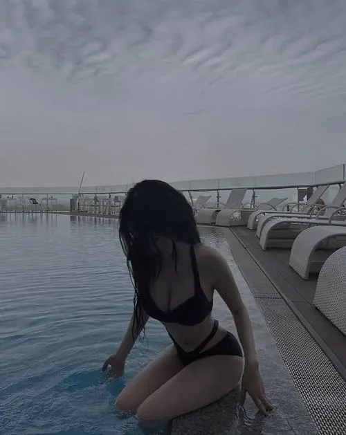 anh gai xinh mac bikini 2 manh sexy 60