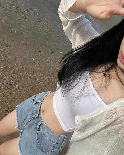anh gai xinh mac crop top 46