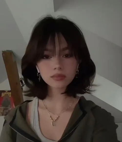 anh gai xinh toc ngan 45