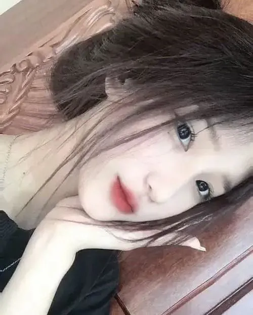 Bức ảnh toát năng lượng tươi của học sinh cuối cấp