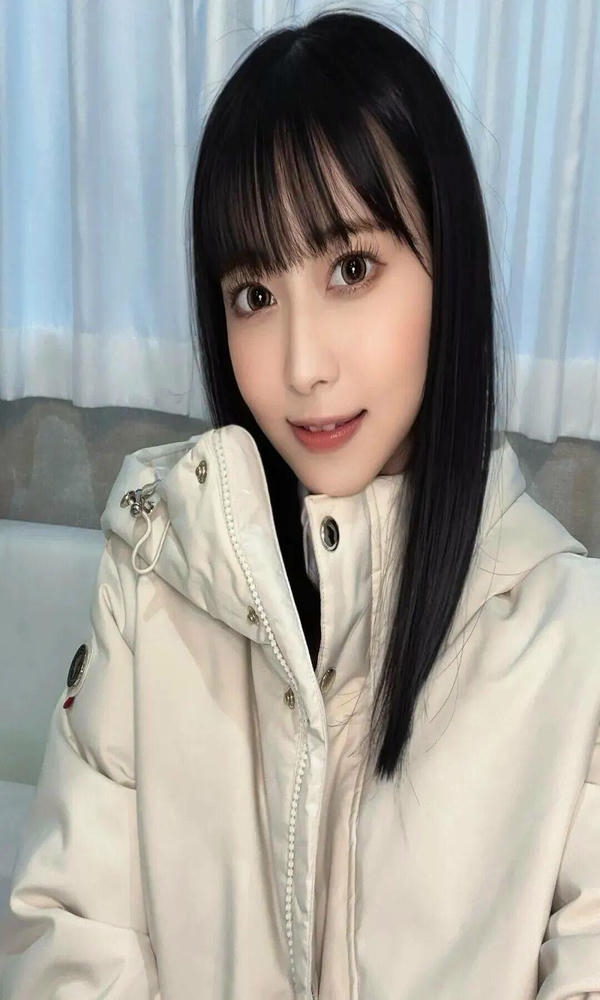 mo-mang-duoi-anh-hoang-hon-ven-bien Mơ màng dưới ánh hoàng hôn ven biển.